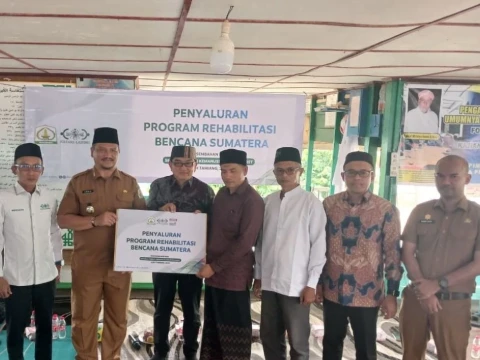 NU Care-LAZISNU Salurkan Bantuan Rehabilitasi Dayah Pascabencana di Aceh Tamiang