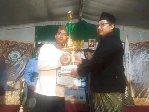 Muhammad Reza Panca, Santri Tambakberas yang Pernah 40 Kali Juara 1 Lomba Baca Kitab