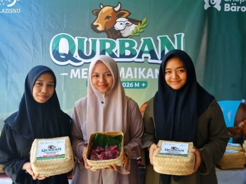 Idul Adha di Pesantren Almanar Azhari Depok: Tebar Kurban, Tanamkan Kemandirian dan Solidaritas
