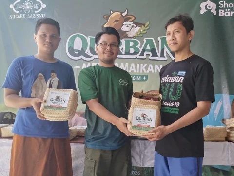 Tradisi Idul Adha Pesantren Almanar Azhari, Santri Meriahkan dengan Takbir Keliling dan Lomba Masak Sate