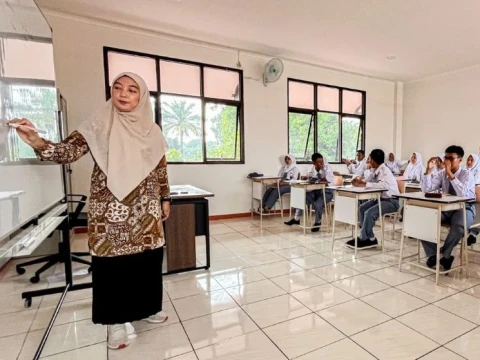 SE Penataan Guru Non-ASN Dinilai Picu Daerah Gunakan Skema PJLP akibat Krisis Pengajar