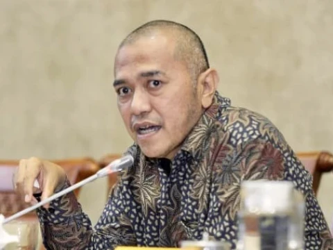 DPR Desak Langkah Konkret Atasi Kebuntuan Sertifikasi dan Inpassing Guru Madrasah