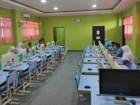 Siswa Madrasah Se-Indonesia Beradu Sains di Kendari