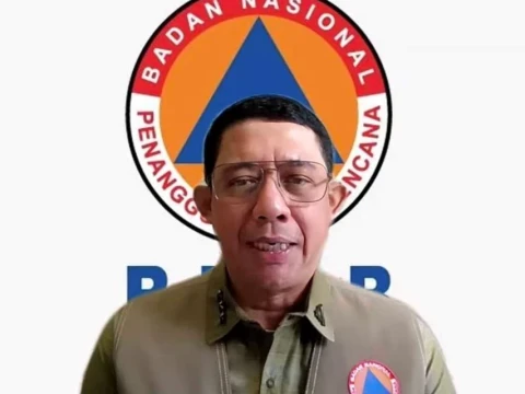 BNPB Kerahkan Modifikasi Cuaca untuk Kurangi Abu Vulkanik Gunung Anak Krakatau