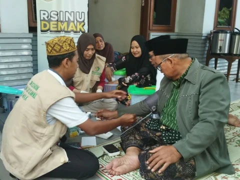 RSI NU Demak Kerahkan Tim Medis ke Muktamar Ke-35 di Jombang