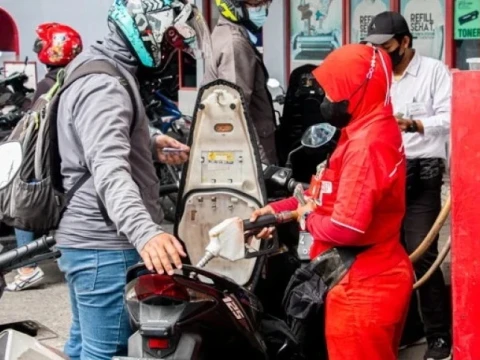 Transisi Energi Jangan Jadikan Rakyat Penanggung Beban, Pemerintah Harus Benahi Harga BBM