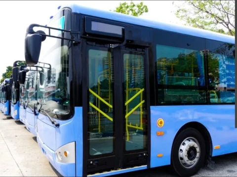 Pengamat Dorong Insentif Transportasi Umum Berbasis Listrik Usai Penerbitan Aturan Baru Pajak Kendaraan