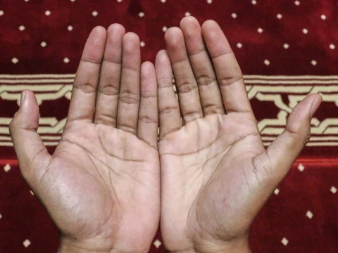 Khutbah Jumat: Hikmah Mengingat Kematian dalam Islam 