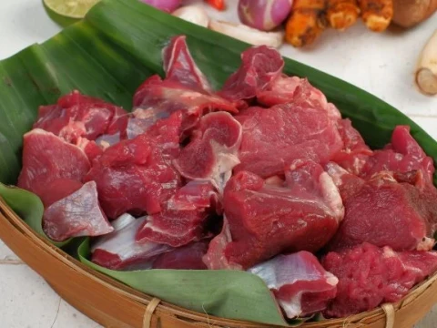 Khutbah Idul Adha 1447 H: Kurban, Daging dan Pentingnya Menjaga Kesehatan