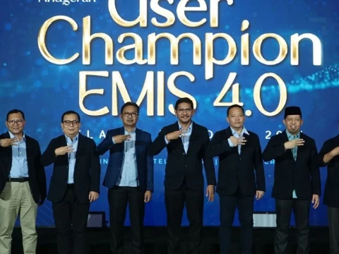 Penghargaan User Champion EMIS 4.0 Teladan Nasional 2024: Mengukuhkan Dedikasi Pengelola Data Pendis