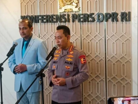 UU Polri Disahkan, Presiden Kini Bisa Perpanjang Masa Dinas Kapolri
