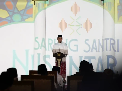 Wamenag Ingin Ada Hari Sarung Nasional sebagai Wujud Pelihara Tradisi Nusantara