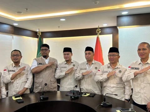 Dugaan Penipuan Rp1,4 Miliar Terbongkar, Wamenhaj Ancam Cabut Izin KBIHU