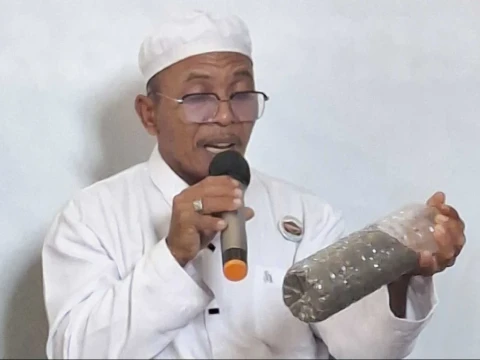 18 Tahun Bertahan di Tengah Tambang, Warga Kalimantan Selatan Tuntut Keadilan Lingkungan