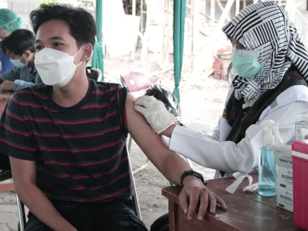 PBNU Bersama Menag, dan Kapolri Resmi Buka Gerakan 1 Juta Vaksin Booster Serentak se-Indonesia