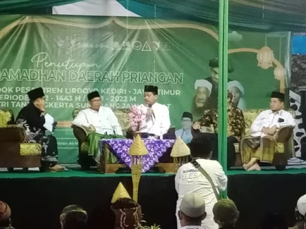 Guar Budaya tutup Safari Ramadhan Santri Lirboyo Daerah Priangan