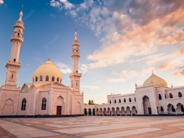 Bacaan Doa Masuk dan Keluar Masjid Lengkap dengan Artinya