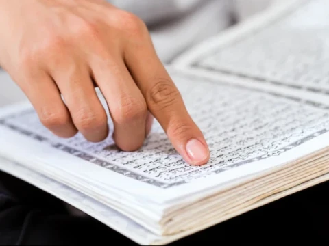 10 Ayat Al-Qur’an yang Mengandung Wasiat dan Perintah Takwa