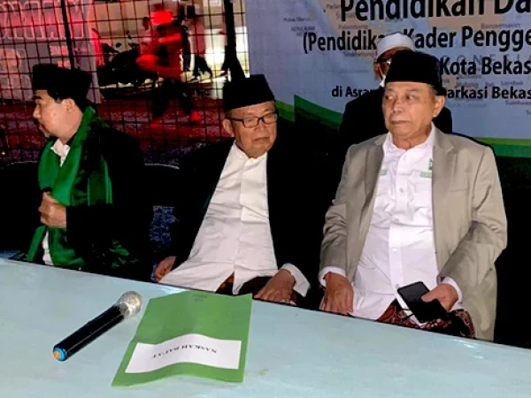 Hadiri Penutupan PD-PKPNU Kota Bekasi, Rais Syuriah PWNU Jabar: Nahdliyin Harus Ajeg Pertahankan Empat Pilar Kebangsaan