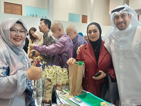 Simping Vegetable, Produk Ponpes Al Muhajirin yang Banyak Diminati pada Acara Expo UMKM dan Batik di KBRI Brunei Darussalam