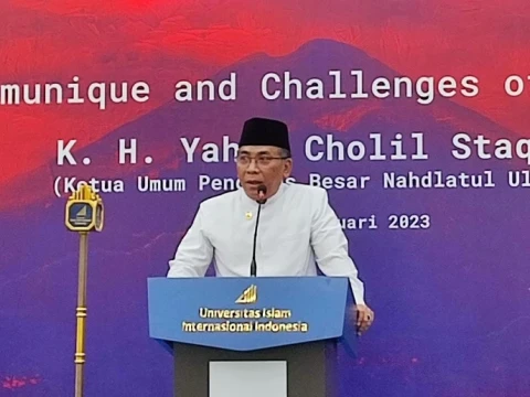 Gus Yahya Sampaikan Kuliah Umum di Universitas Islam Internasional Indonesia