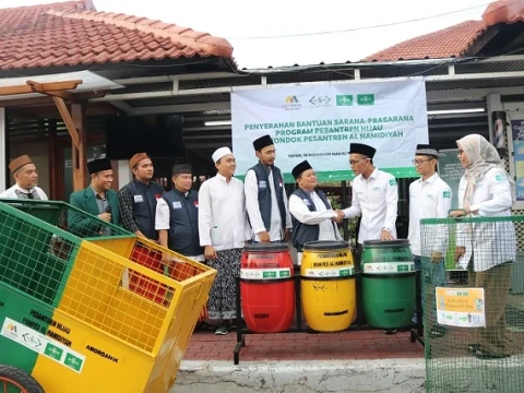 Program Pesantren Hijau Wujud Perintah bagi Umat Islam untuk Saling Menolong