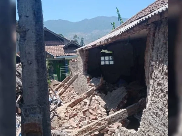 Bangunan Rusak hingga Sejumlah Santri Pesantren Nurul Huda Alislami Alami Luka Dampak Gempa Bumi Magnitudo 5.0