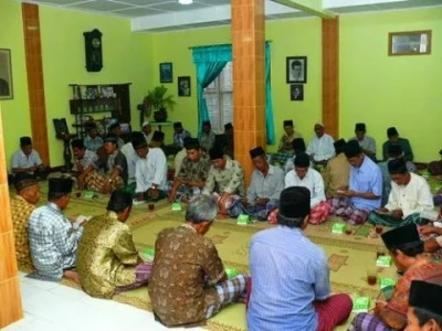 Membuka Tabir Surga dengan Rutin Tahlilan