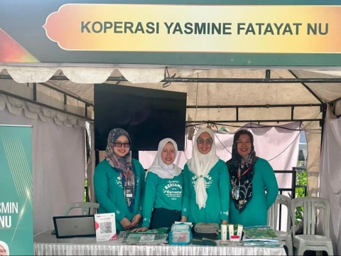 Semarakkan Muktamar NU di Tambakberas, Koperasi Yasmin Bawa Produk hingga Atribut Fatayat